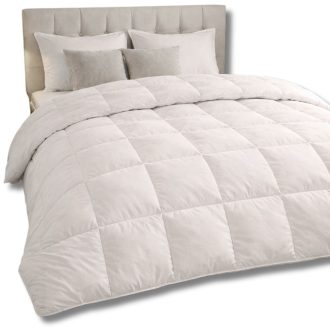 Téli paplan tollal töltve